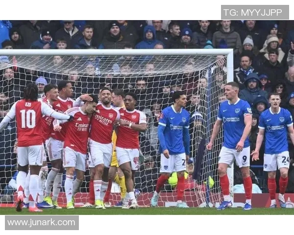 中超热刺逆转切尔西4-3争议判罚引发全场热议与激情