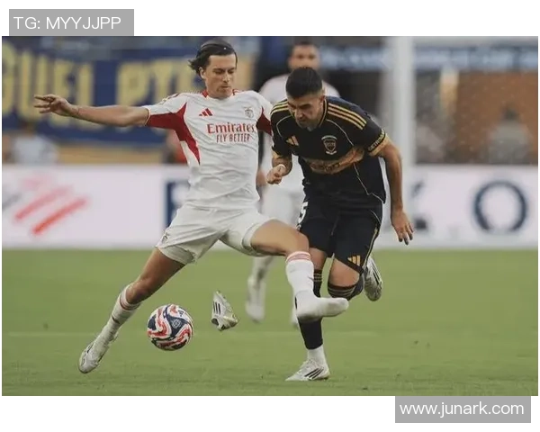 中超精彩对决那不勒斯逆转本菲卡补时绝杀引发全场狂欢