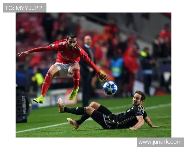 世界杯精彩对决那不勒斯逆转本菲卡点球大战引爆全场十大进球回顾